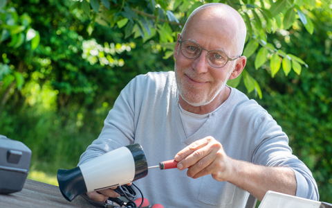 Ich repariere defekte Elektrogeräte